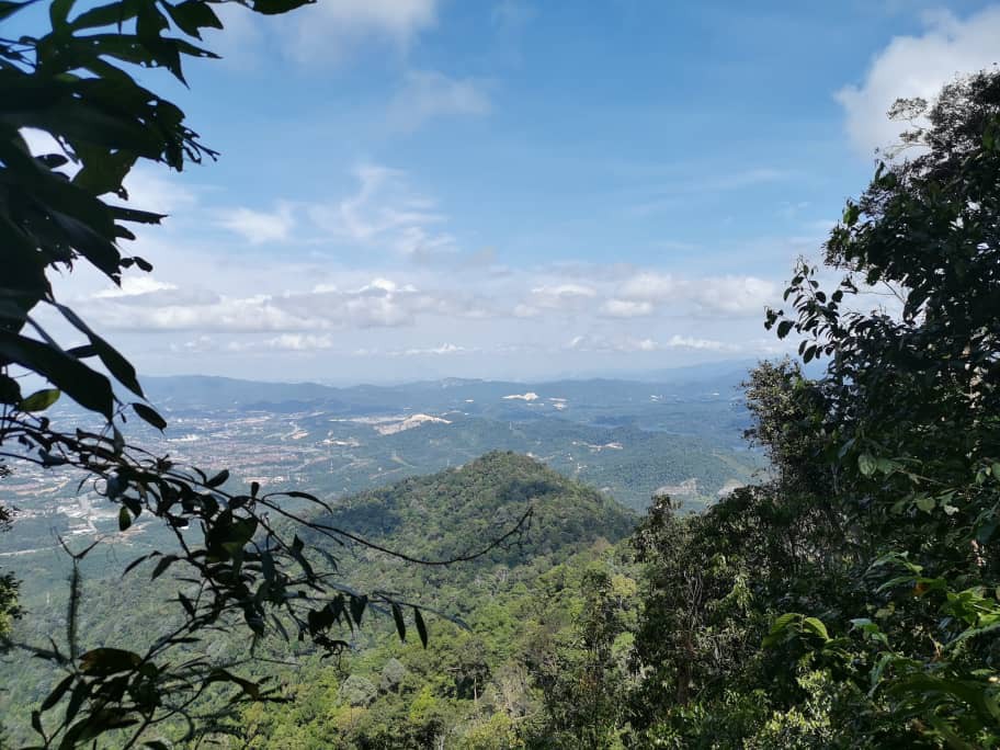 Gambar galeri Gunung Angsi via Ulu Bendul