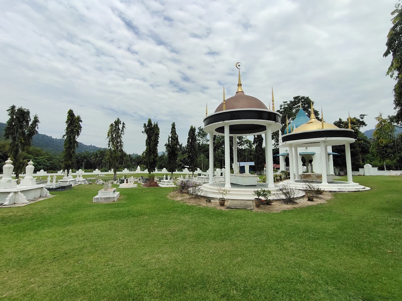 Gambar galeri Masjid Diraja Tuanku Munawir