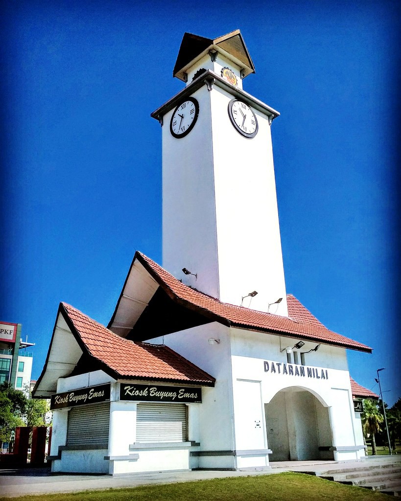 Dataran Nilai — galeri 4
