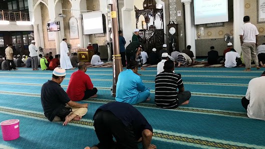 Gambar galeri Masjid Jamek Raja Tun Uda