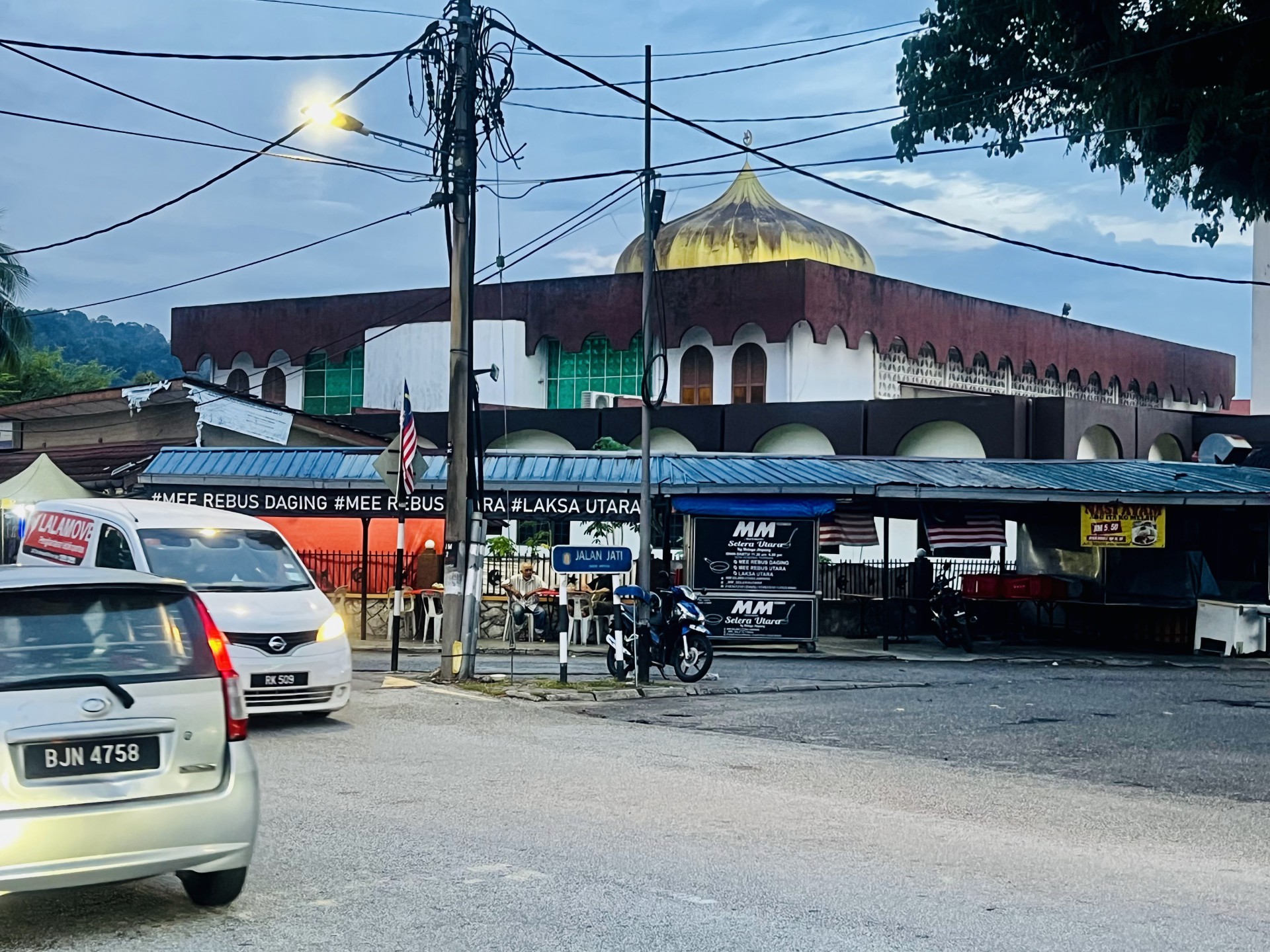 Gambar Masjid Jami'ul Huda