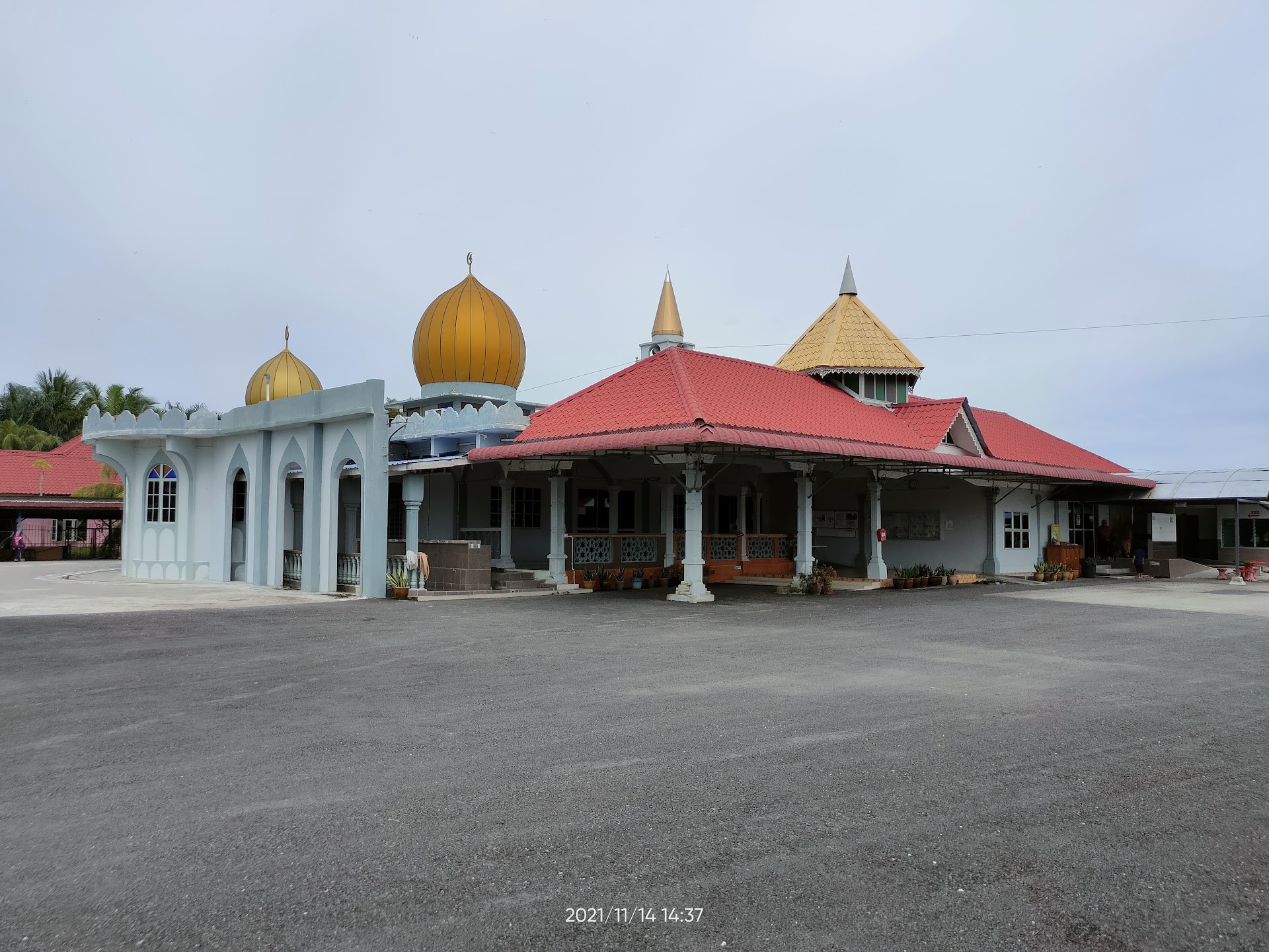 Gambar Masjid Al-Amiriah