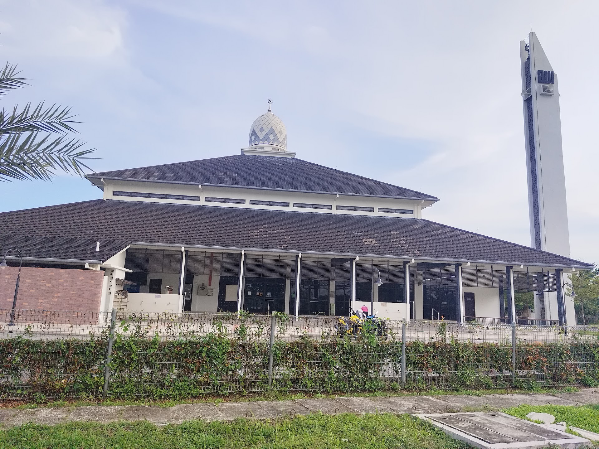 Gambar Masjid Kampung Seri Aman