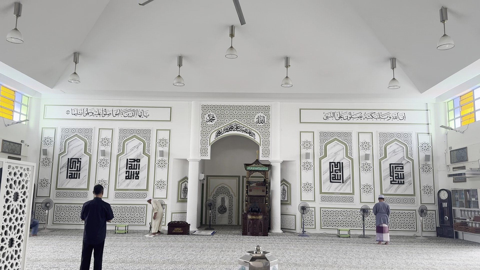 Gambar Masjid Ar-Rahmaniah