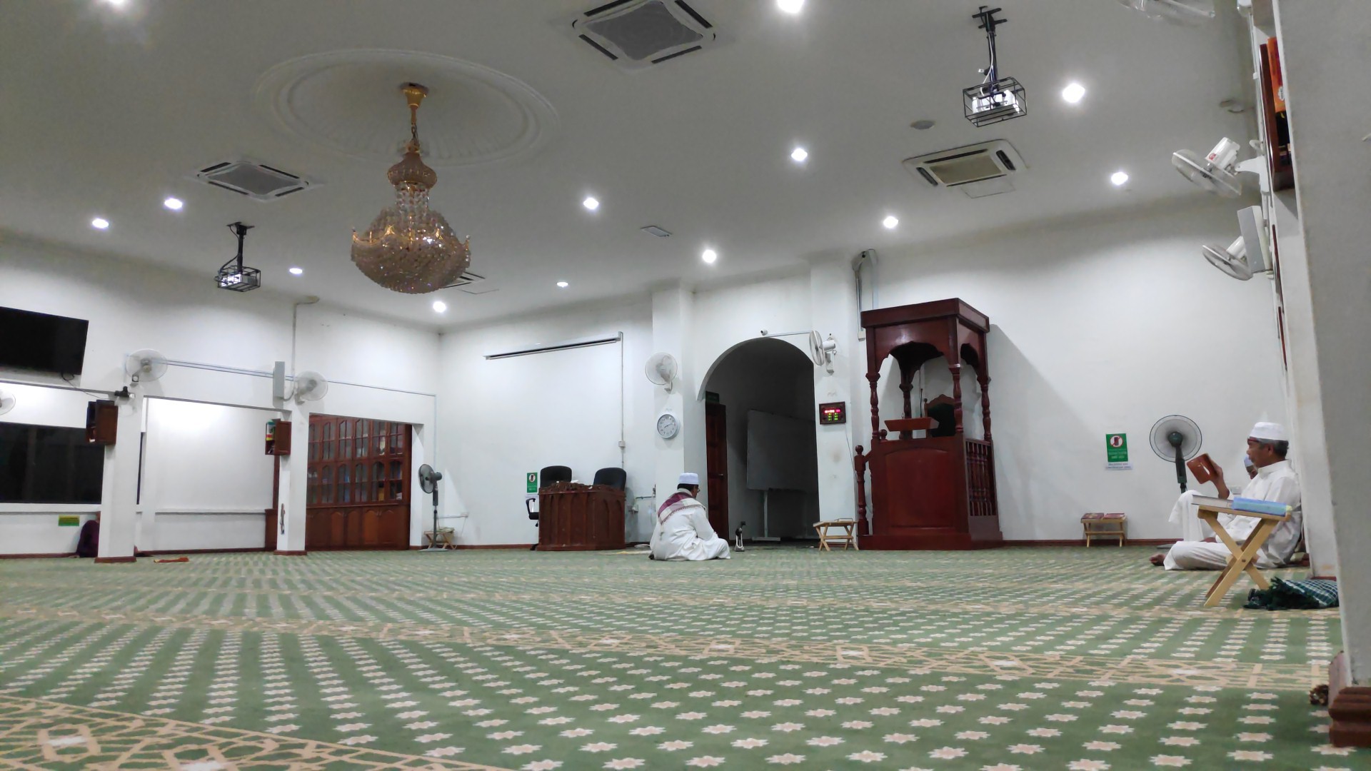 Gambar Masjid Jamiurrahmah