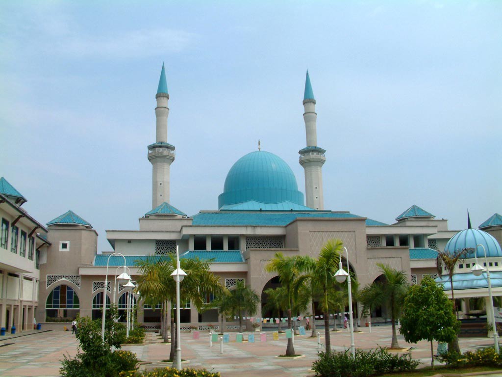 Gambar MAsjid Sultan Ahmad Shah (UIA)