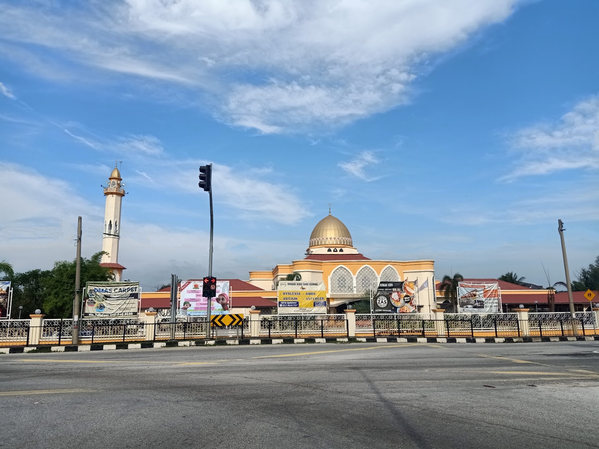 Gambar Masjid Cahaya Iman, Rawang