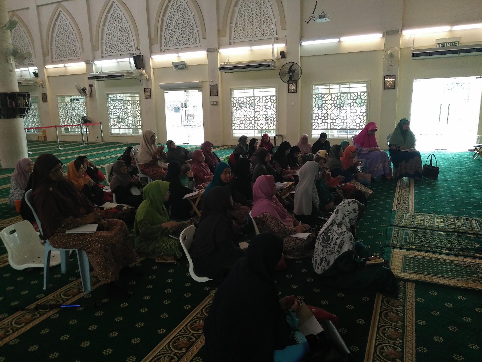 Gambar Masjid Taman Kosas Ampang