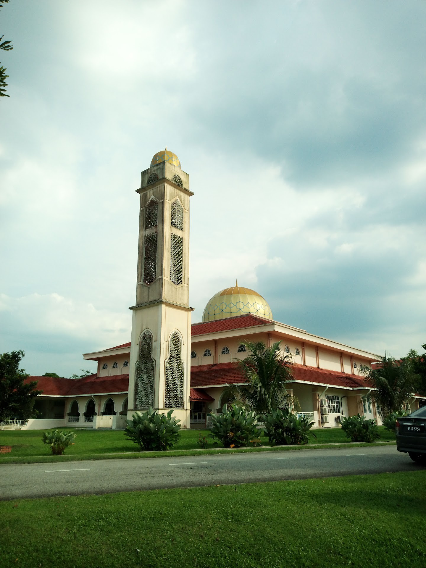Gambar Masjid Asy - Syabab