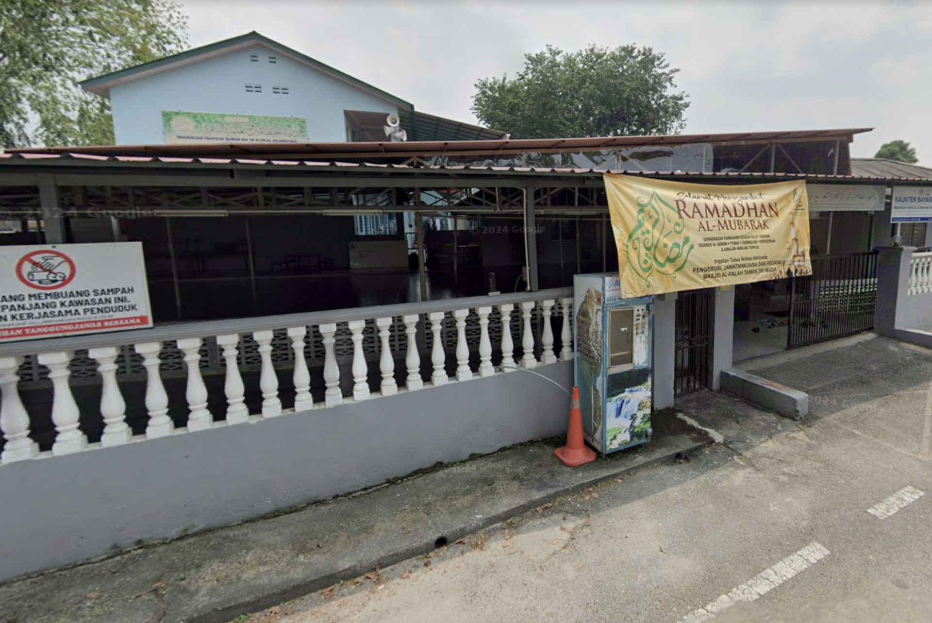 Gambar Masjid Al-Falah