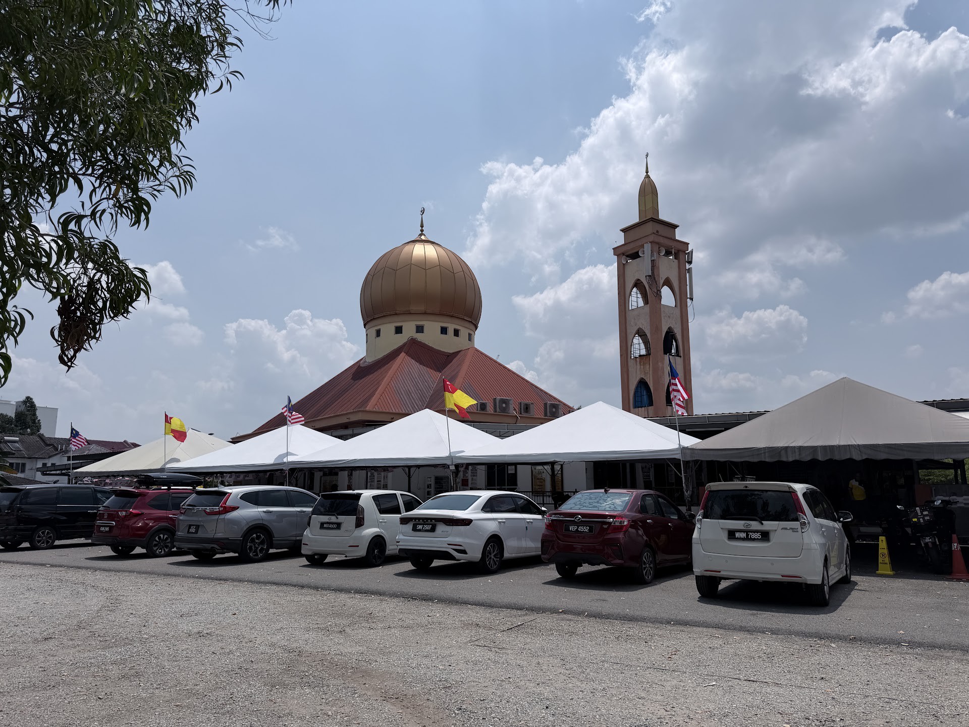 Gambar Masjid As-Syakirin Puchong Utama