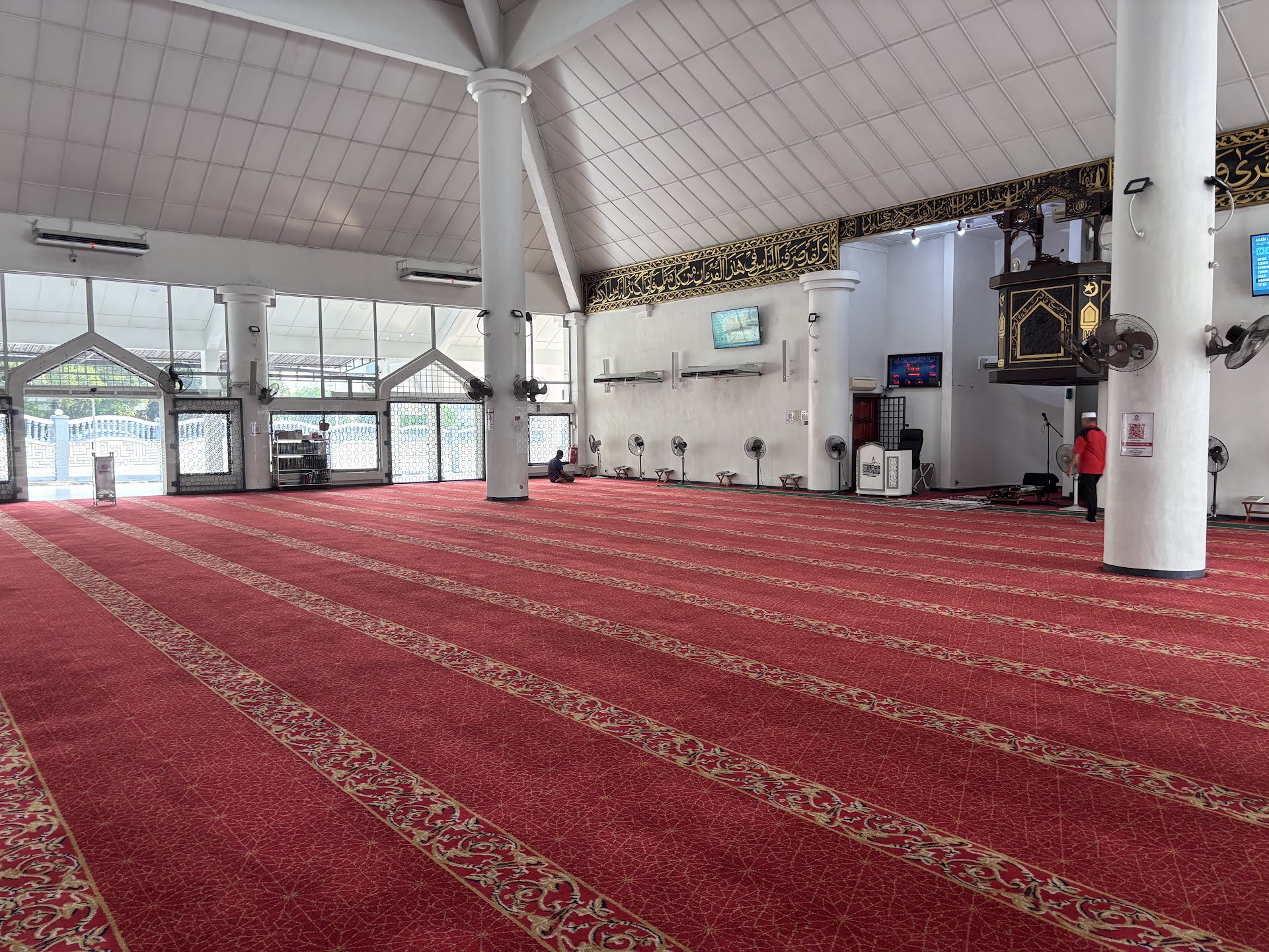 Masjid Fastabiqul Khairat, Jalan Kebun — Galeri 2