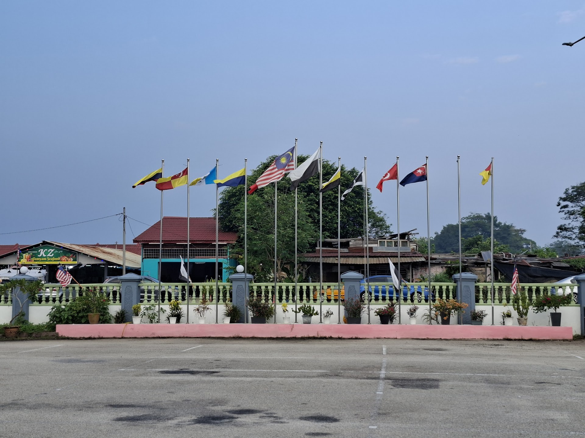 Masjid Al-Hidayah Paya Besar — Pandangan luaran