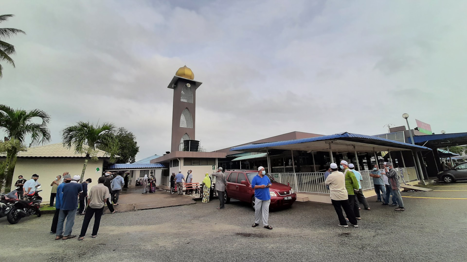 Gambar Masjid Al-Muttaqin Tanah Putih Baru