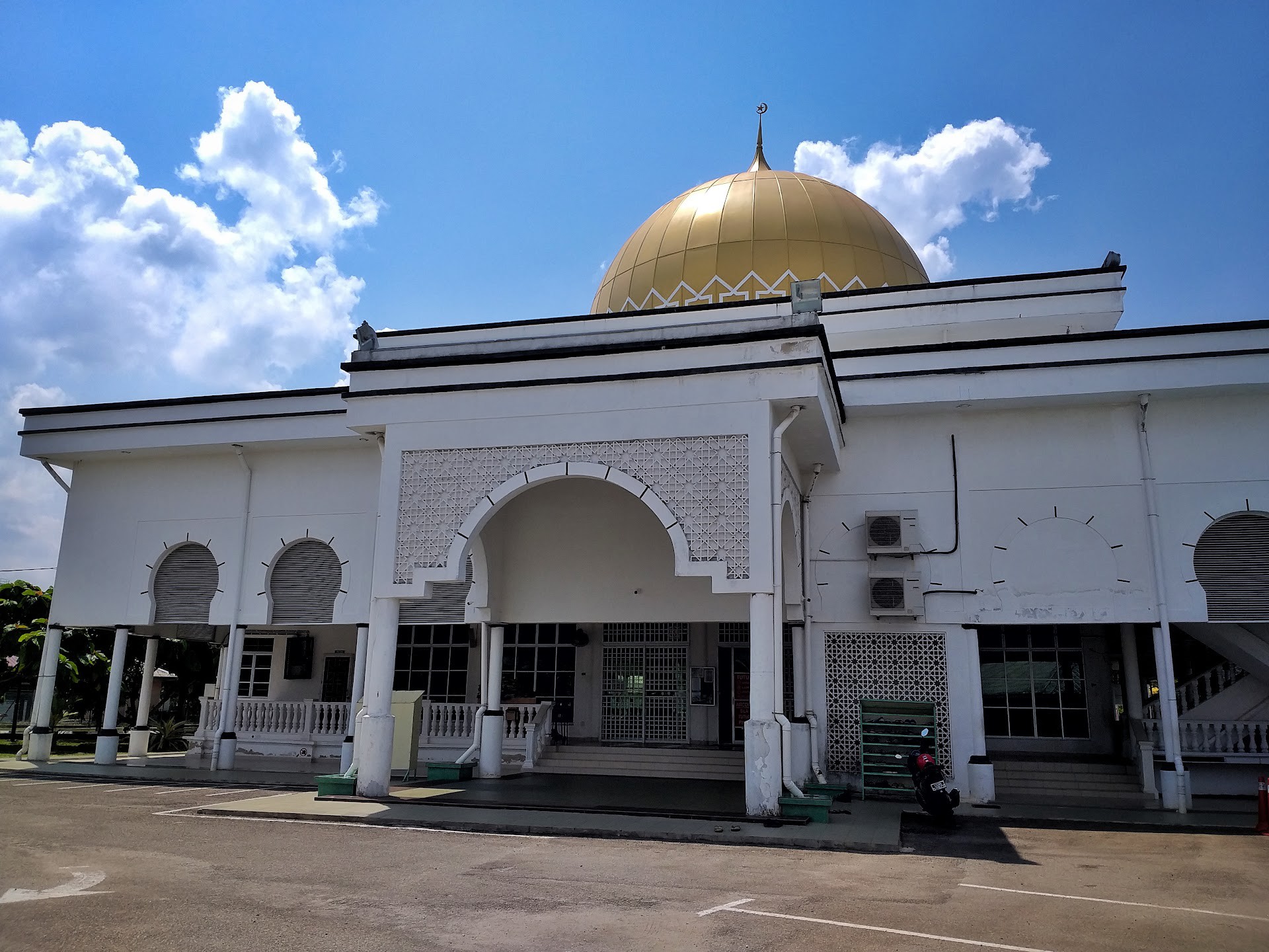 Gambar Masjid Kampung Padang ( Saidina Hamzah )