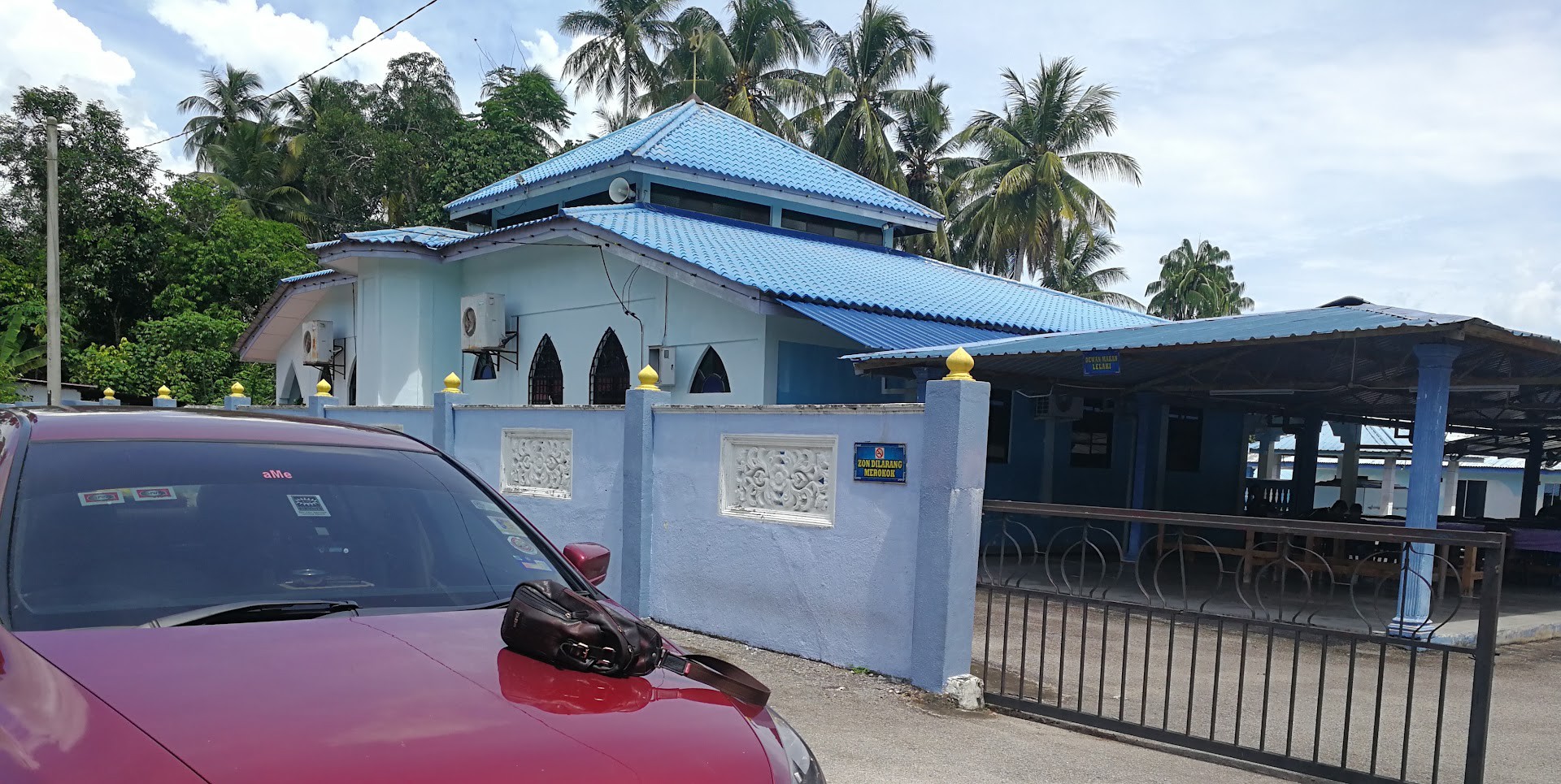 Masjid Kampung Ubai — Pandangan luaran