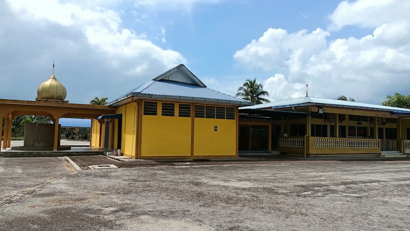Gambar Masjid Penjara Penor