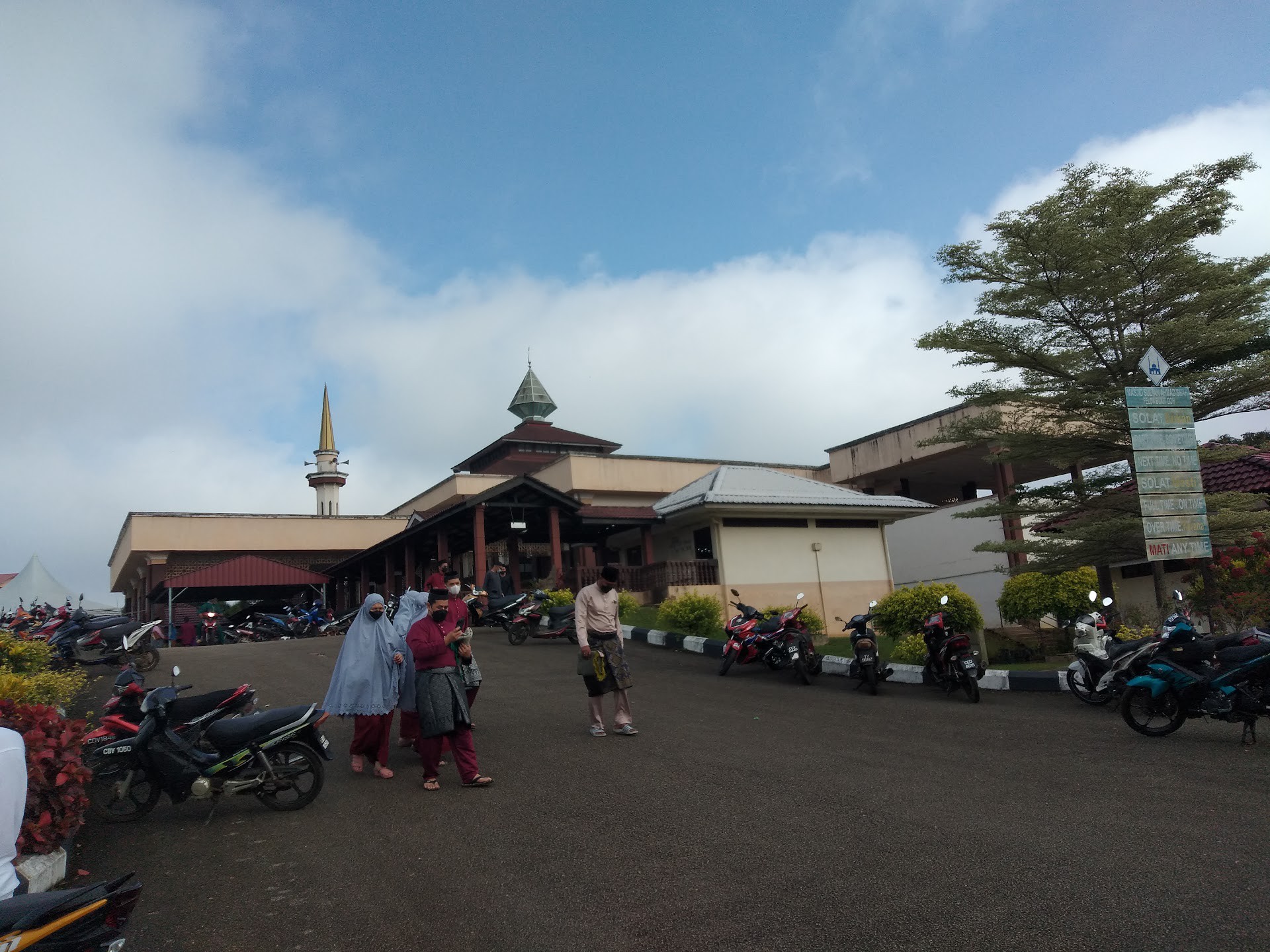 Gambar Masjid Sultan Haji Ahmad Shah FELDA Bukit Goh