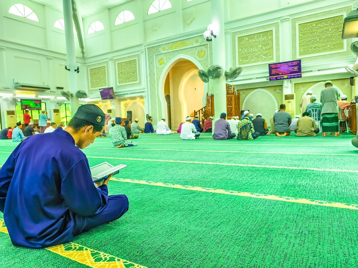 Gambar galeri Masjid Sultan Haji Ahmad Shah Tok Sira