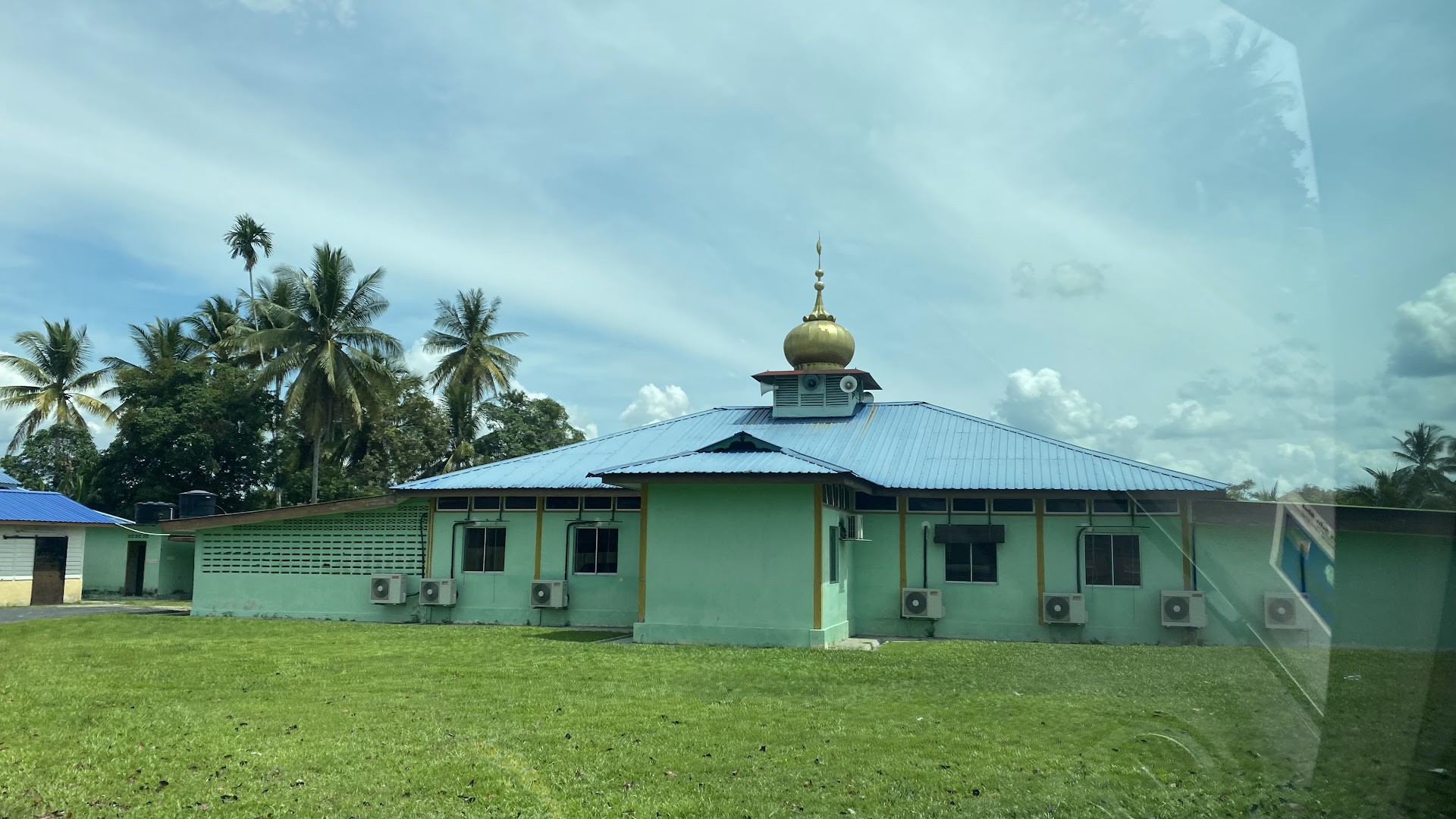 Gambar Masjid Kampung Lebu