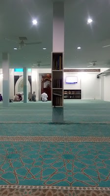 Gambar galeri Aminah Al-Muhairi Mosque