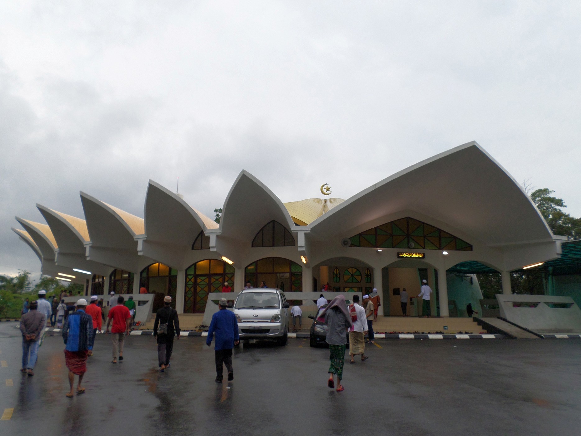 Gambar Masjid Yayasan Noah