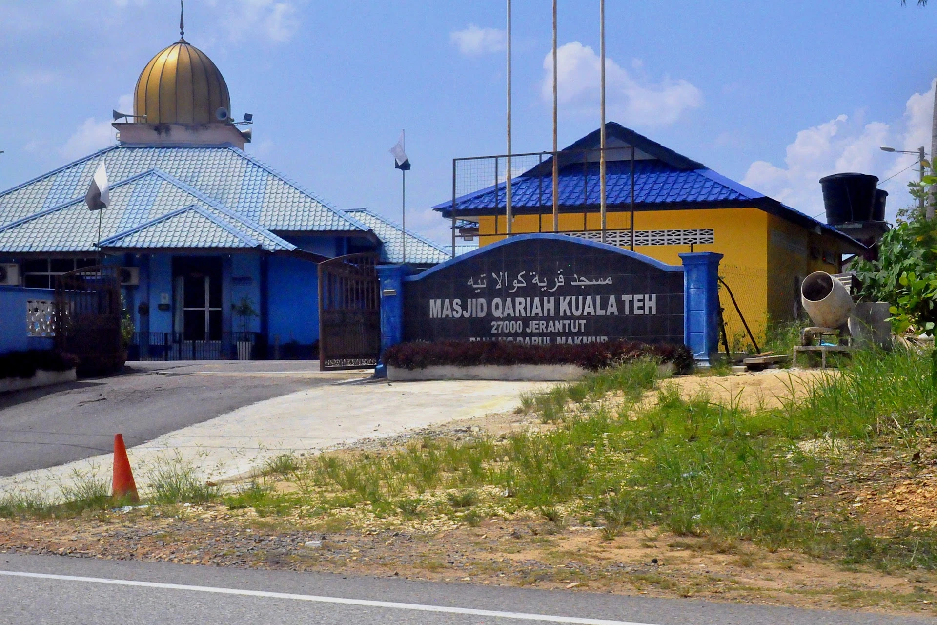Masjid Kampung Kuala Teh — Pandangan luaran