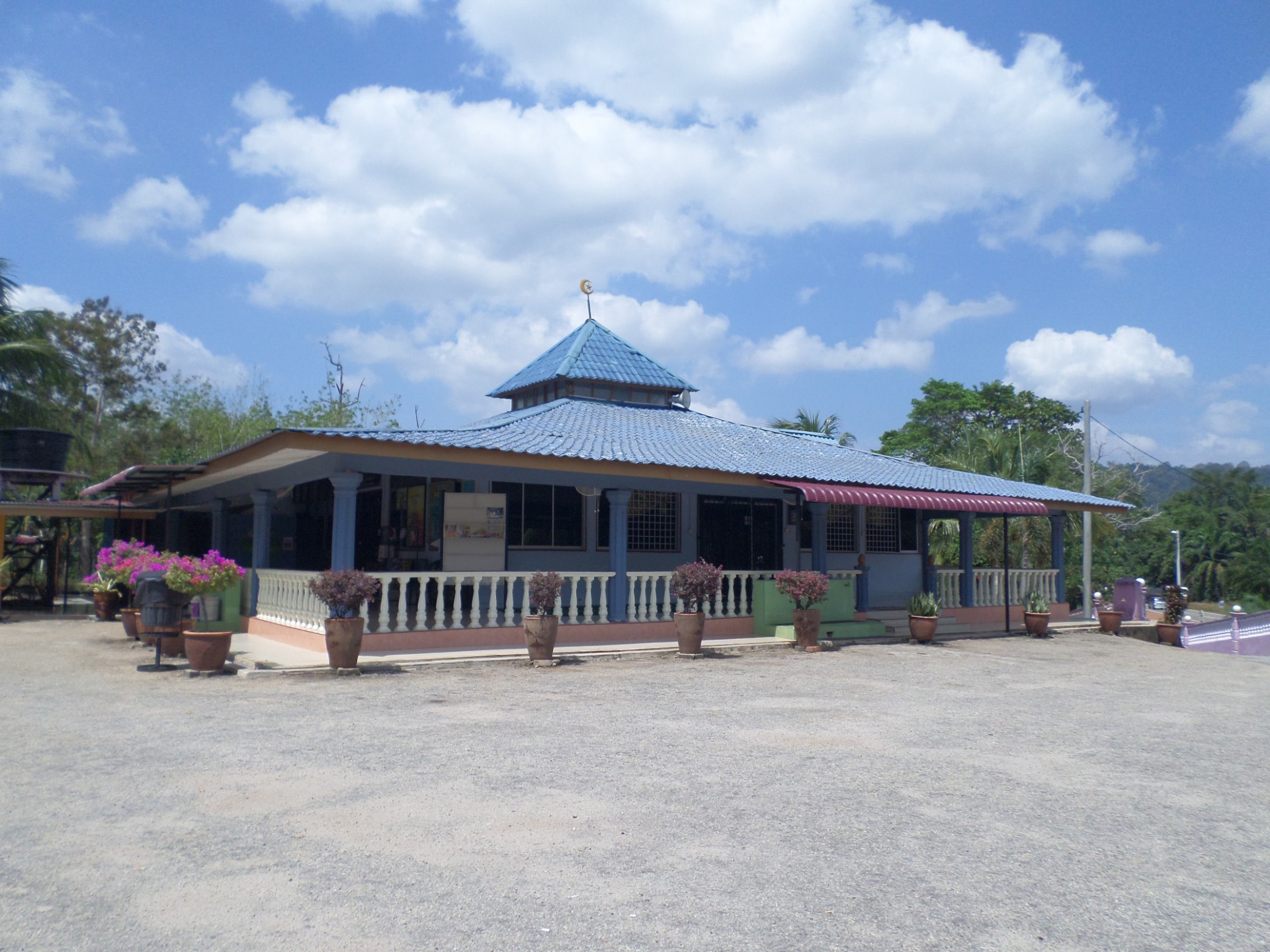 Gambar Masjid Ar-Rusydan Kampung Paya Pasir