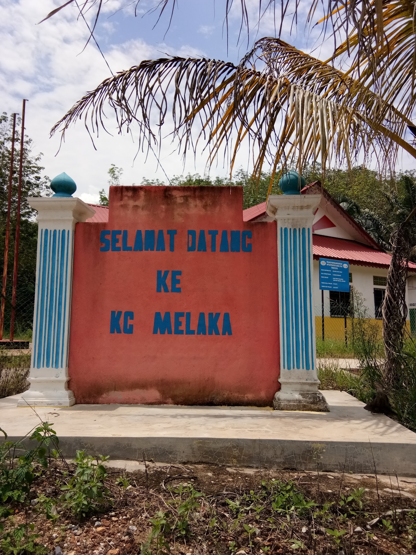 Masjid Kampung Melaka — Pandangan luaran