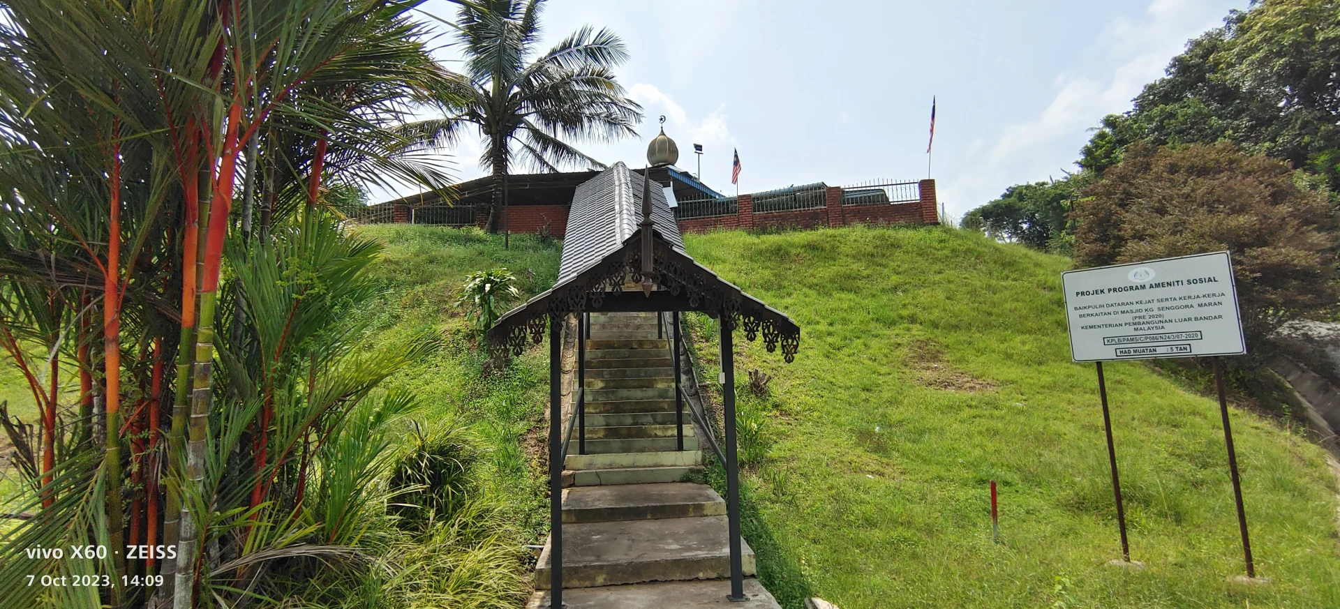 Gambar Masjid At-Taqwa