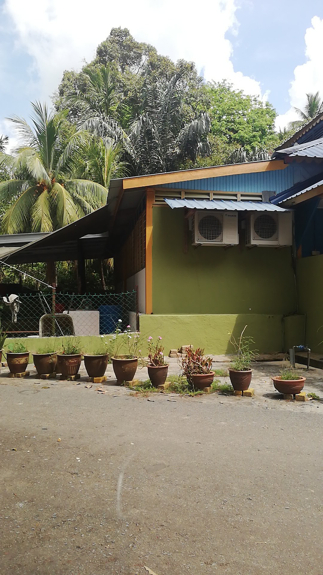 Masjid Jame' Kampung Lubuk Paku, — Pandangan luaran