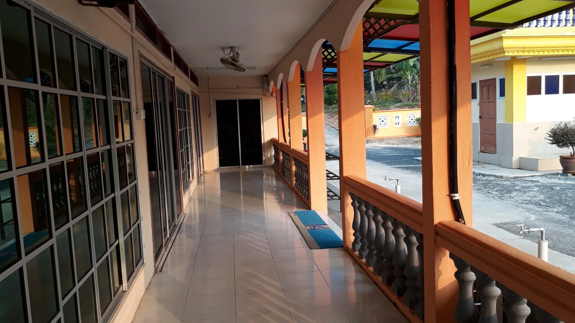 Masjid FELDA Keratong 02 — Pandangan luaran