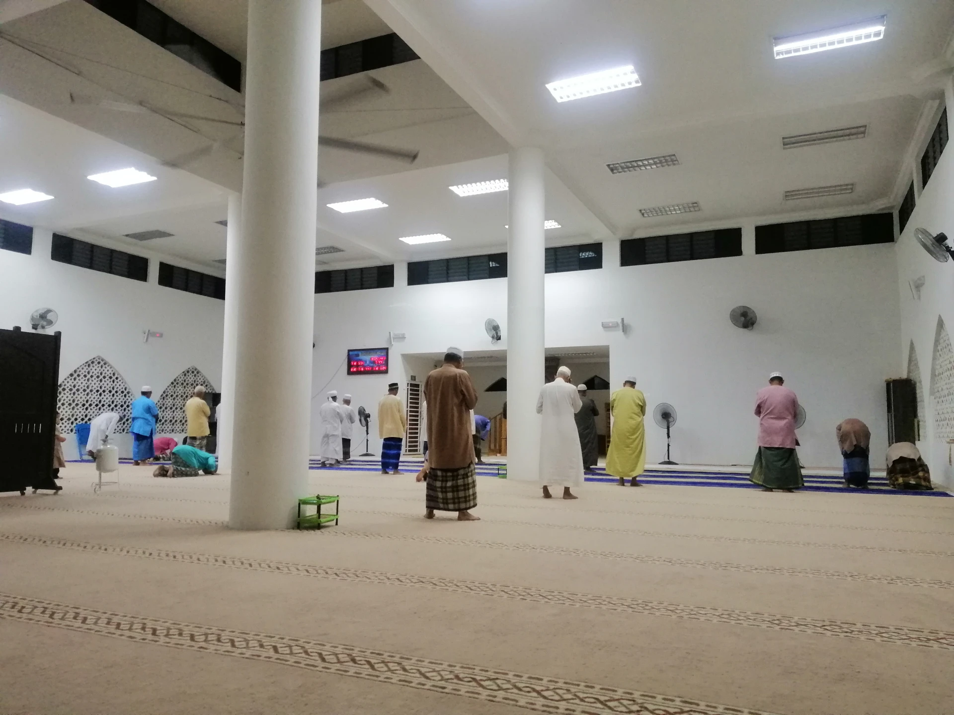 Gambar Masjid Perwira Jaya, Selancar 1