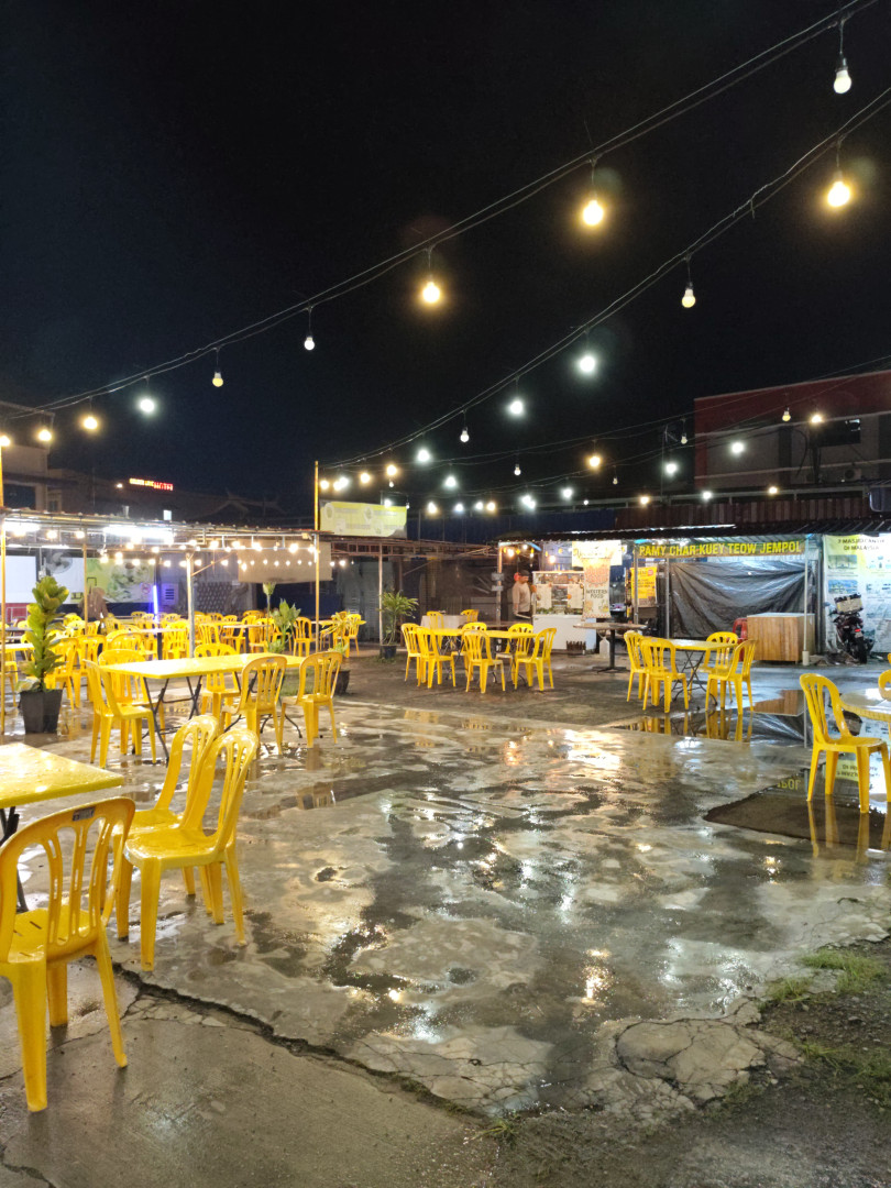 Gambar galeri Bamboo Foodcourt