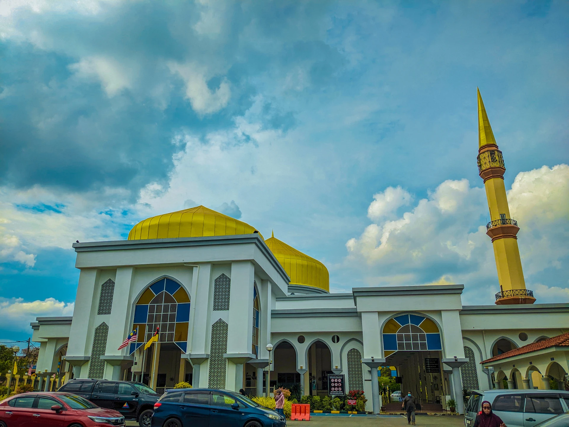 Gambar Masjid Tuanku Muhriz