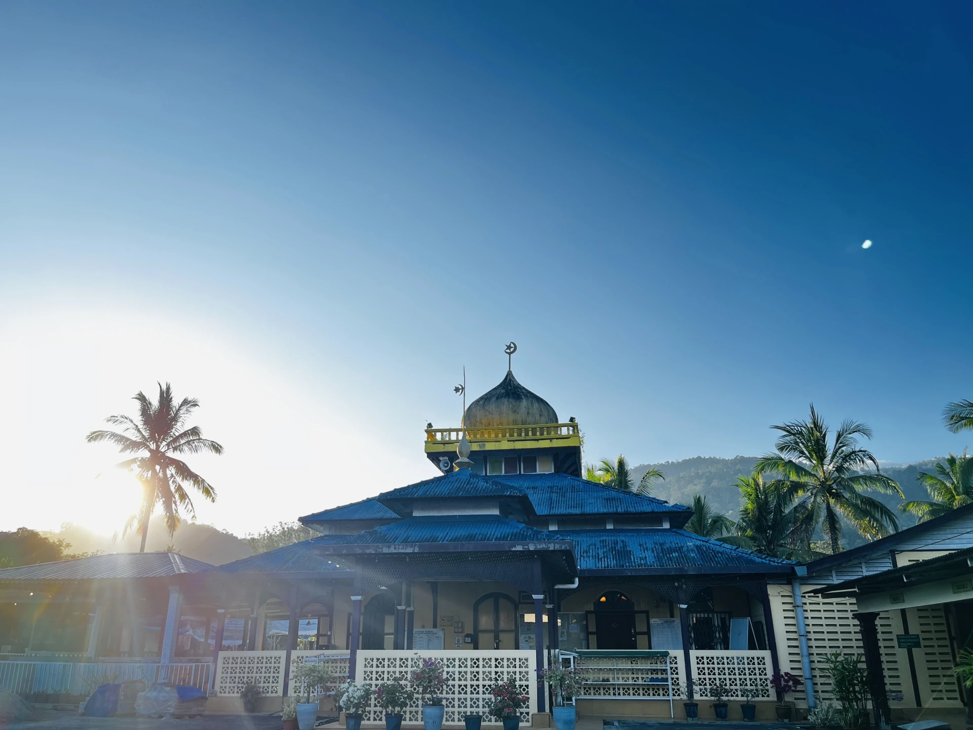 Gambar Masjid Kariah Mertang Galau