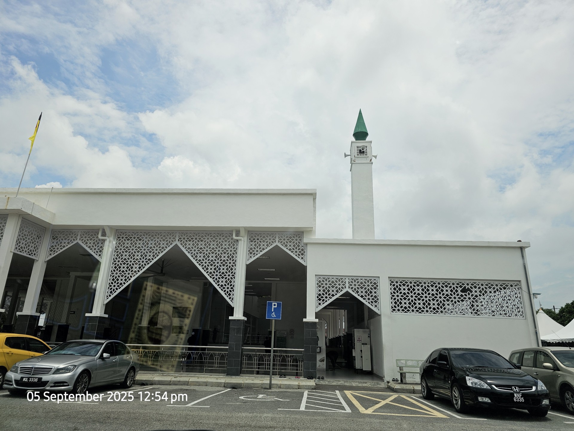 Gambar Masjid Kariah Taman Politeknik