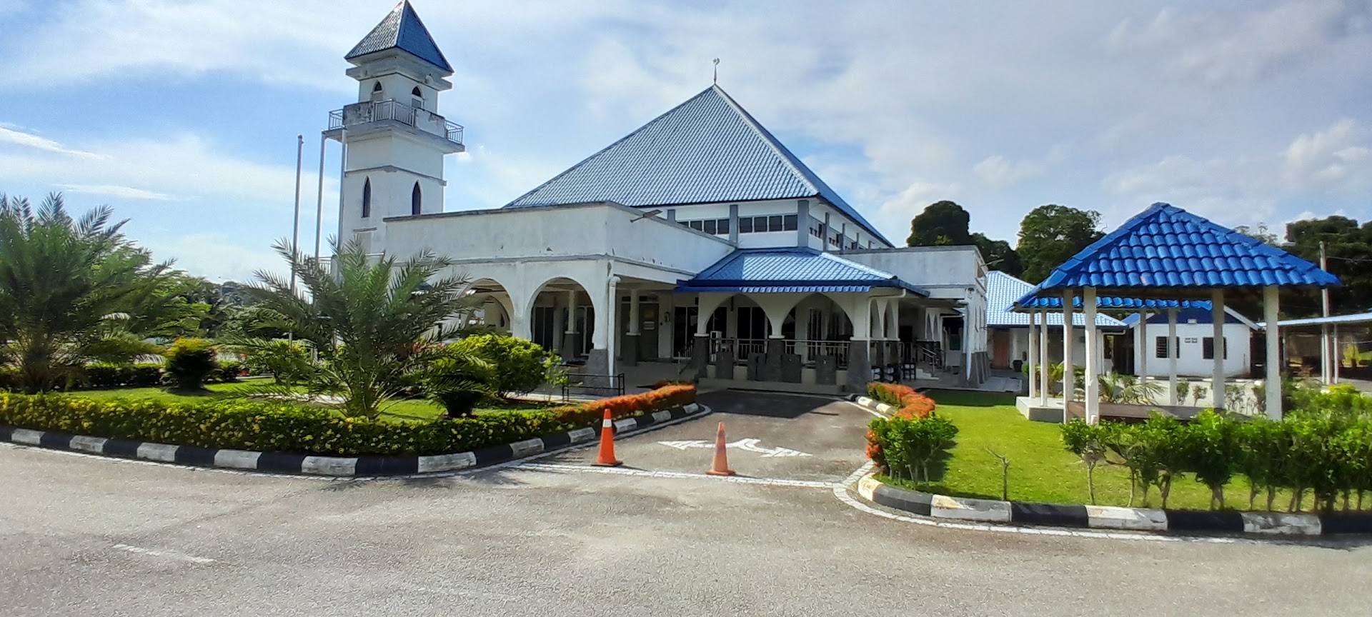 Gambar Masjid Sheikh Hj Jamaluddin Al-Linggi