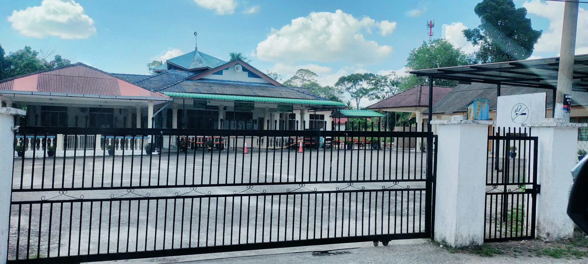Gambar Masjid Kariah Kampung Rendah
