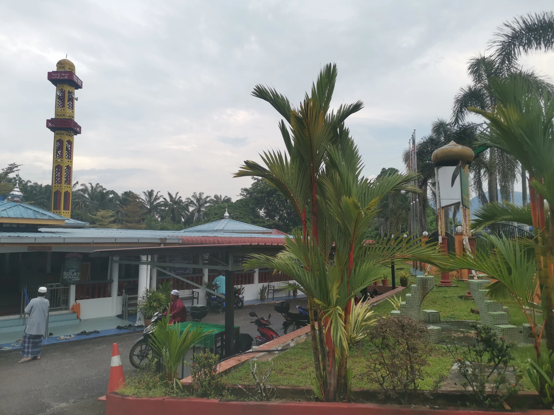 Gambar Masjid Kariah Pekan Pedas