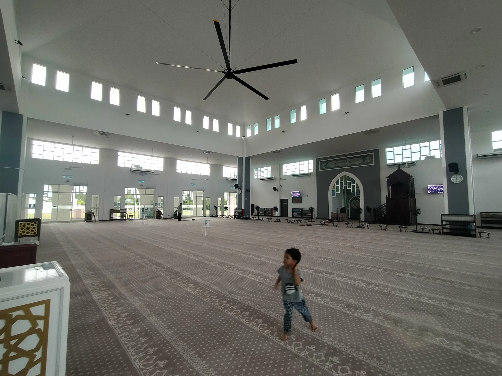 Masjid Bandar Enstek — Galeri 2