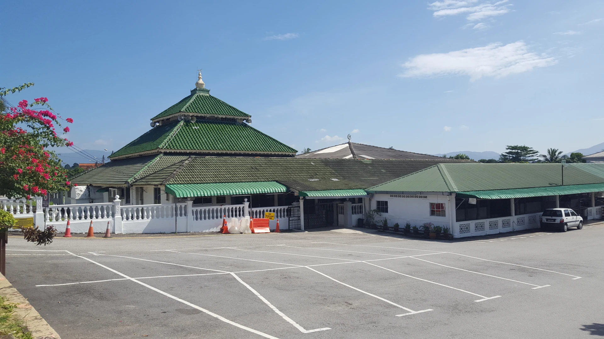 Gambar Masjid Jamek Dato' Kelana Petra Sendeng