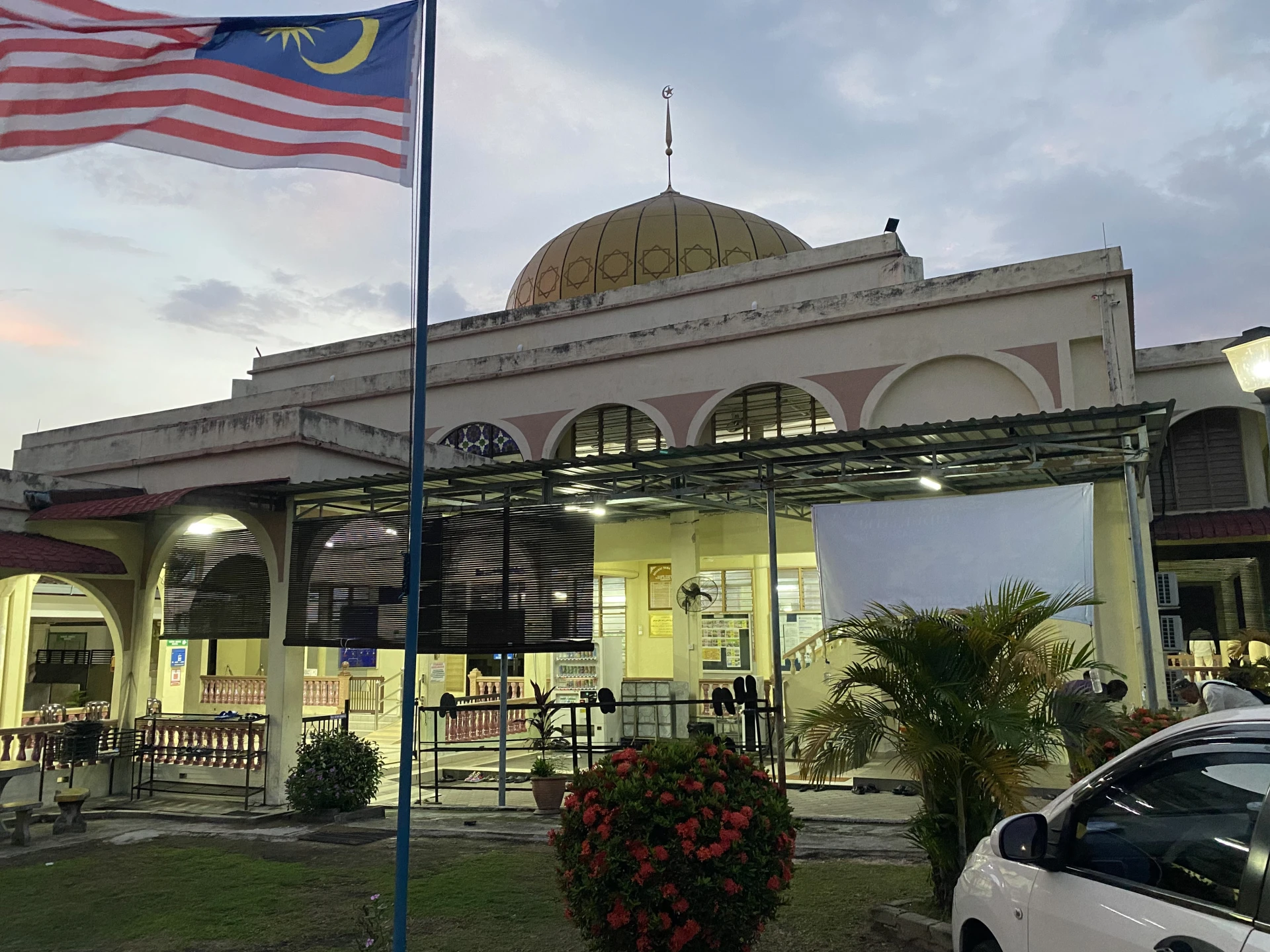 Masjid Kariah Taman Rasah Jaya — Galeri 2