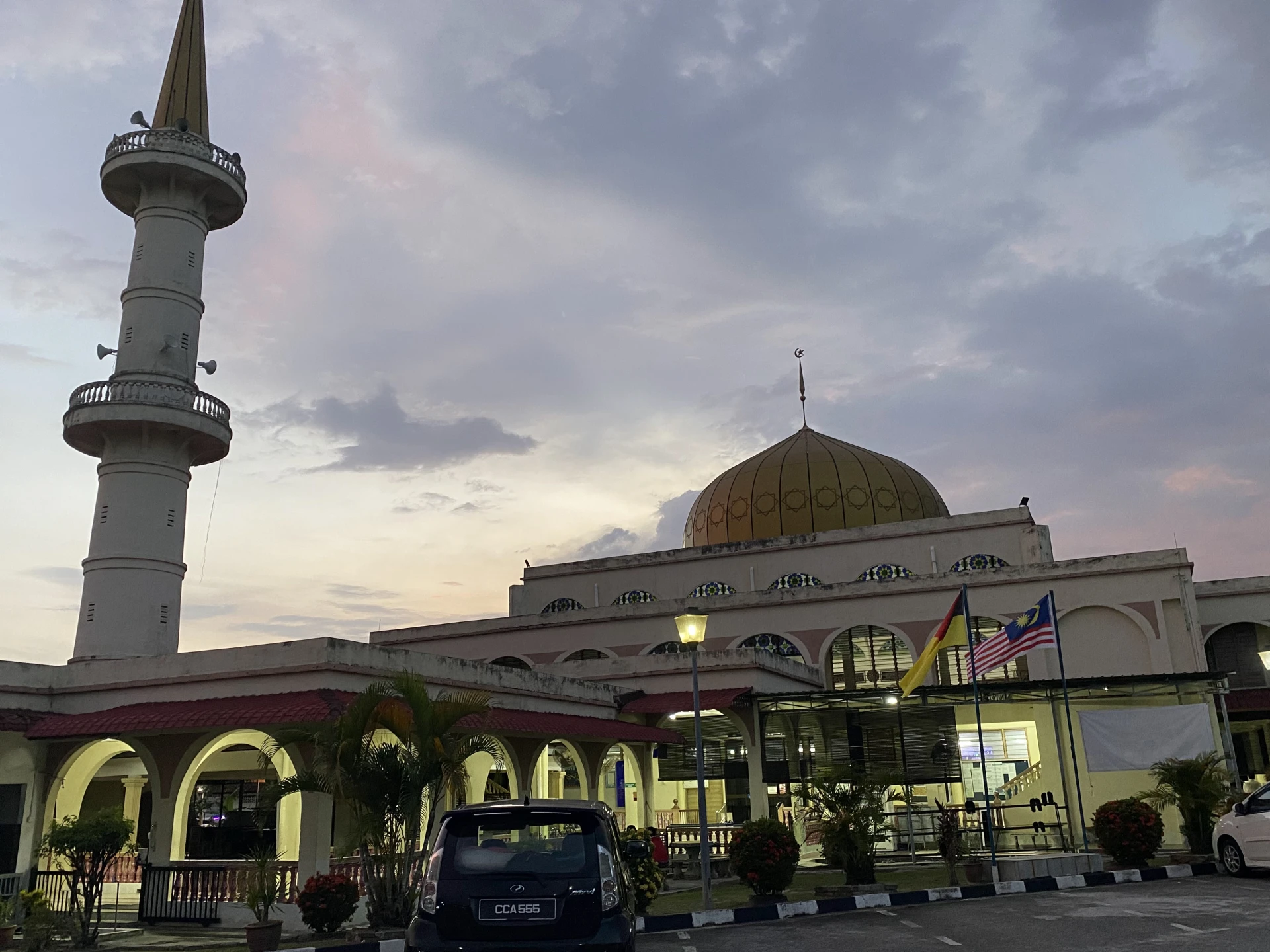 Gambar Masjid Kariah Taman Rasah Jaya