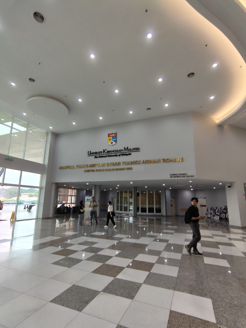Gambar galeri Hospital Pakar Kanak-Kanak UKM (HPKK)