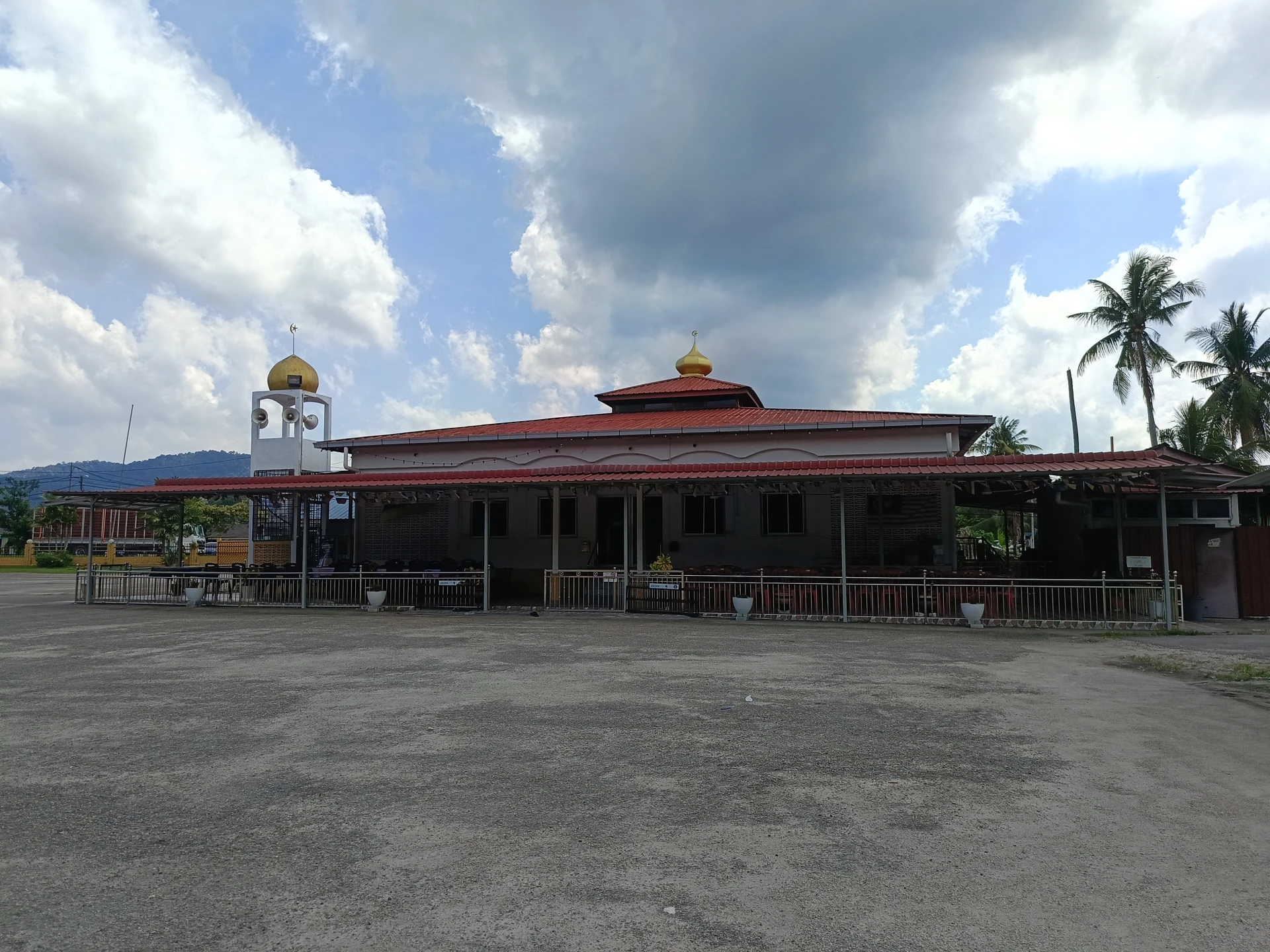 Gambar Masjid Jamek Gemencheh