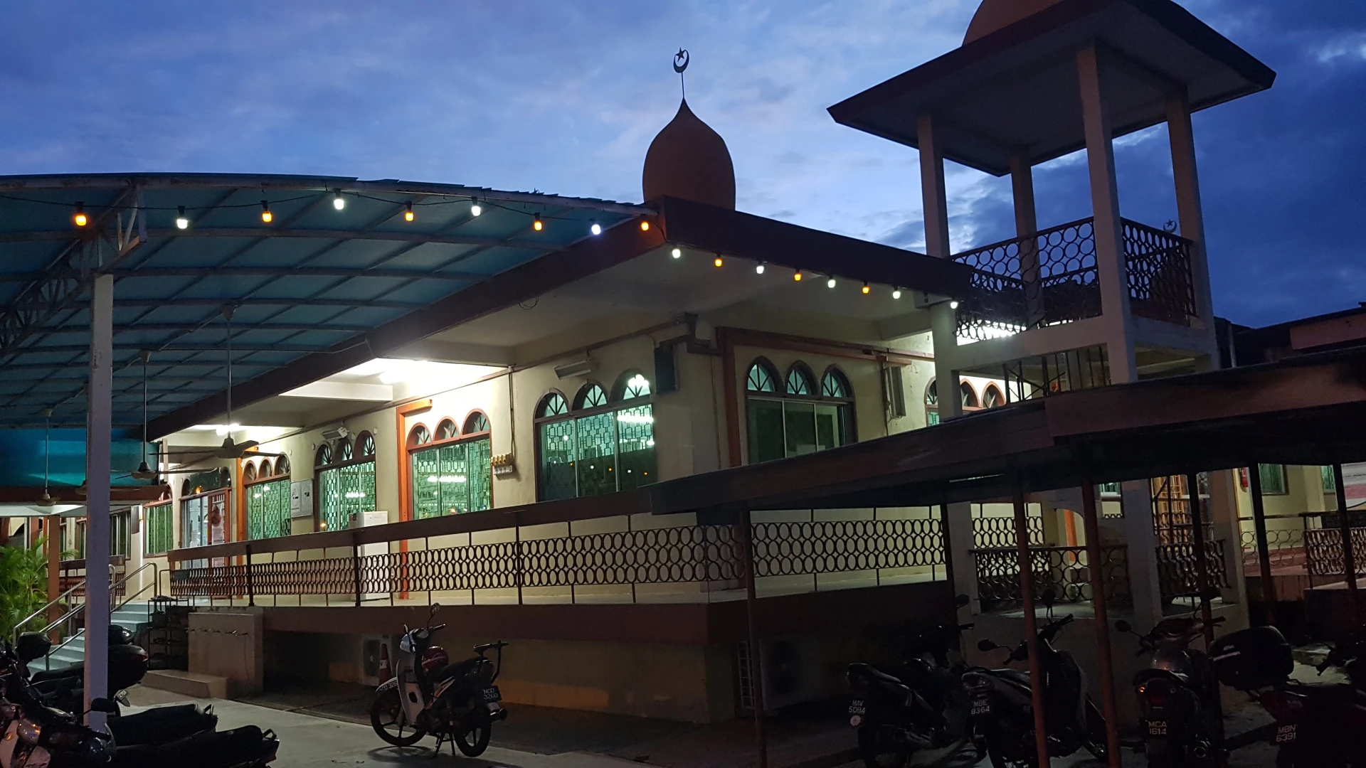 Gambar Masjid Jamek Tunku Besar Tampin