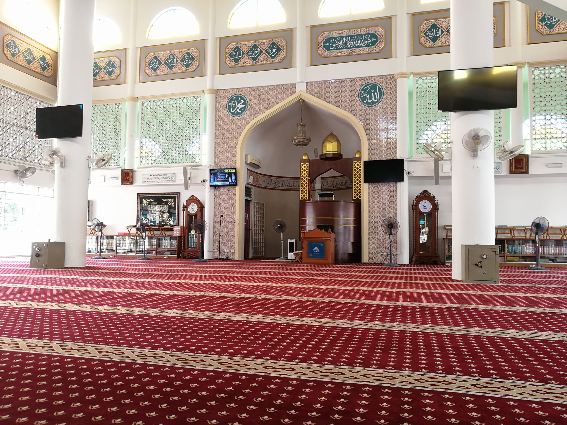 Masjid Al-Muhsinin — Galeri 2
