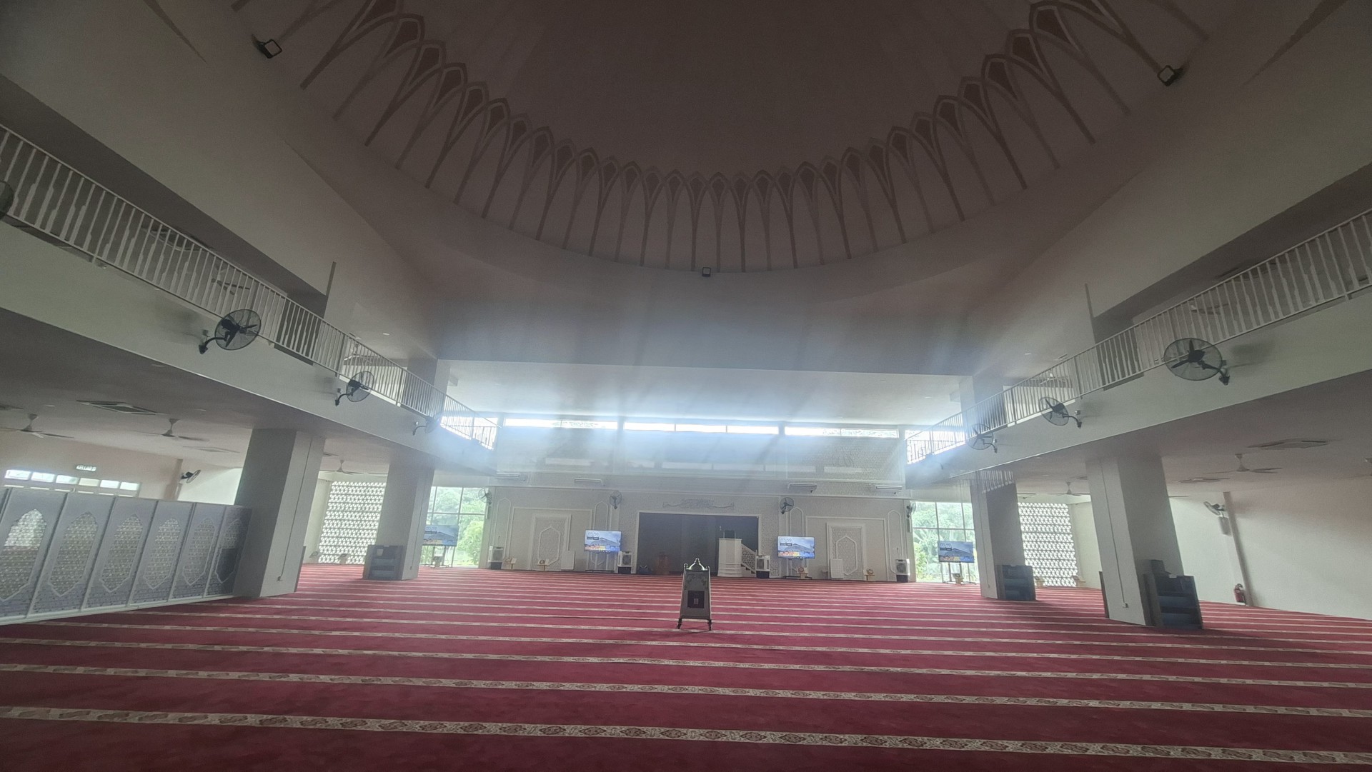 Masjid UPNM Sultan Ibrahim — Galeri 2