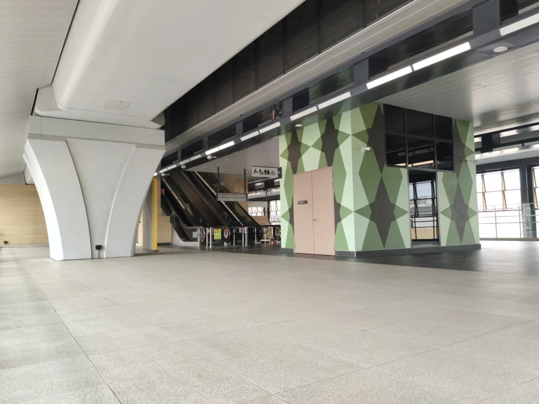 Gambar galeri LRT Putra Permai